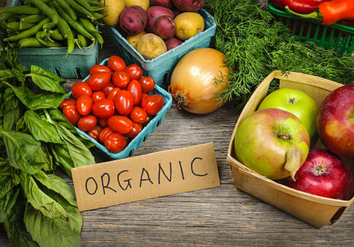 How does organic food benefit the economy?
